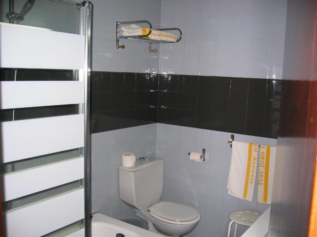Hotel Fray Juan Gil Аревало Экстерьер фото